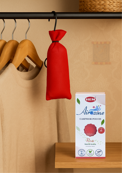 Camphor Pouch